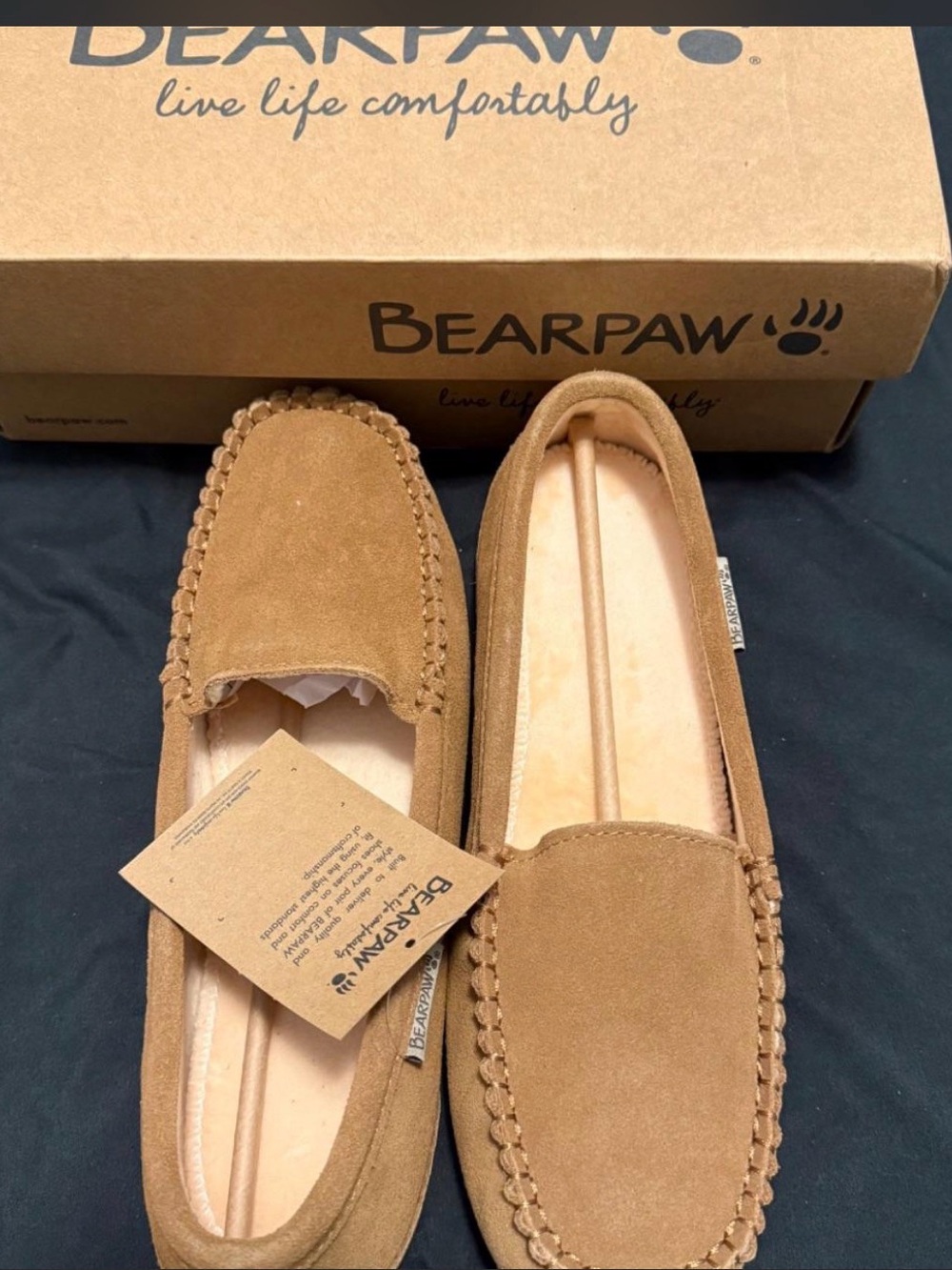 BEARPAW women's Tan Suede Moccasin Slippers size 11